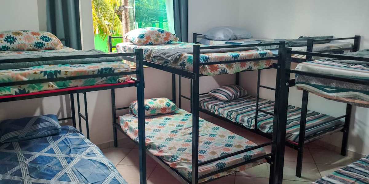 Hostel Sundays
