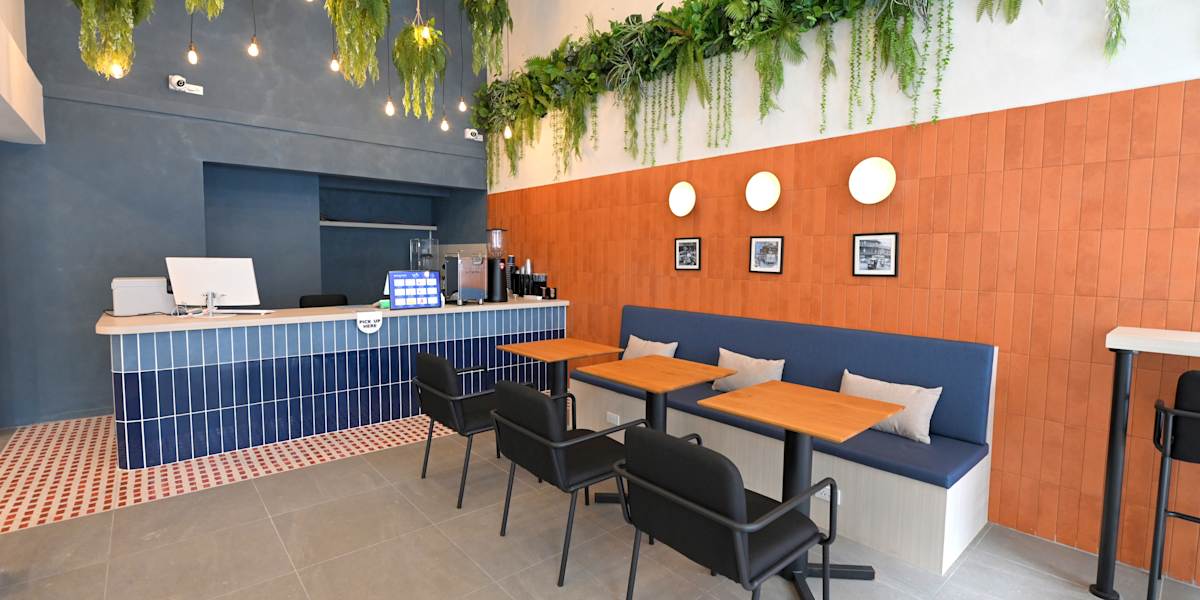 Yen Hostel & Smoothies Silom