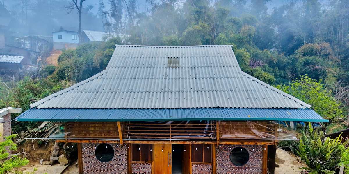 Friendly homestay & trekking tour
