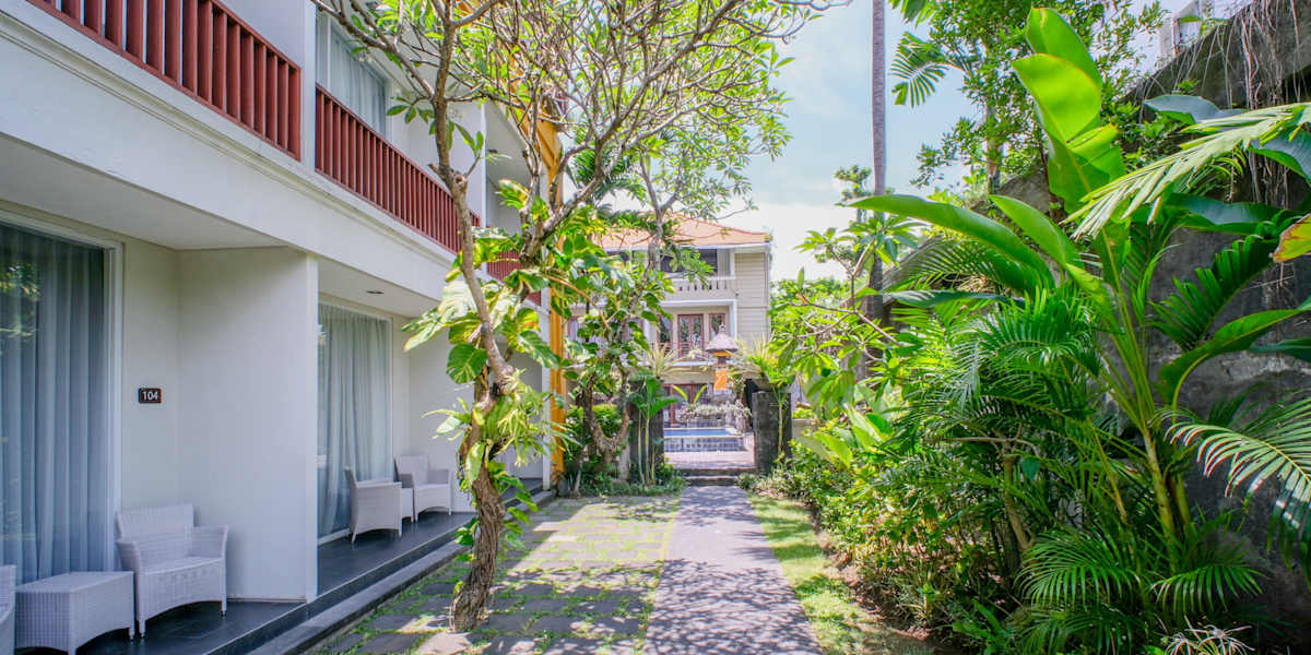 Kamini Legian Hotel
