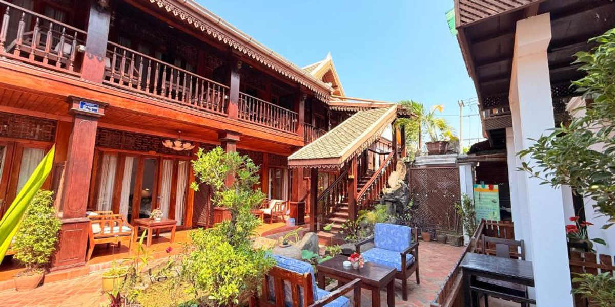 Villa Chaluenxay Boutique hotel & Travel