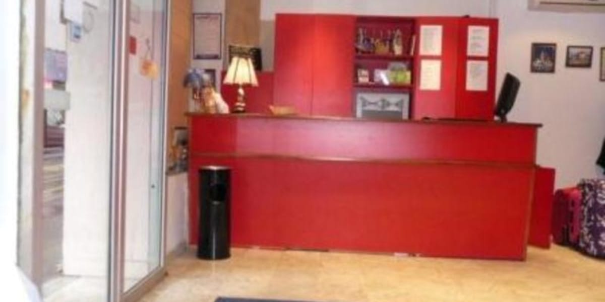 Hotel Altona**
