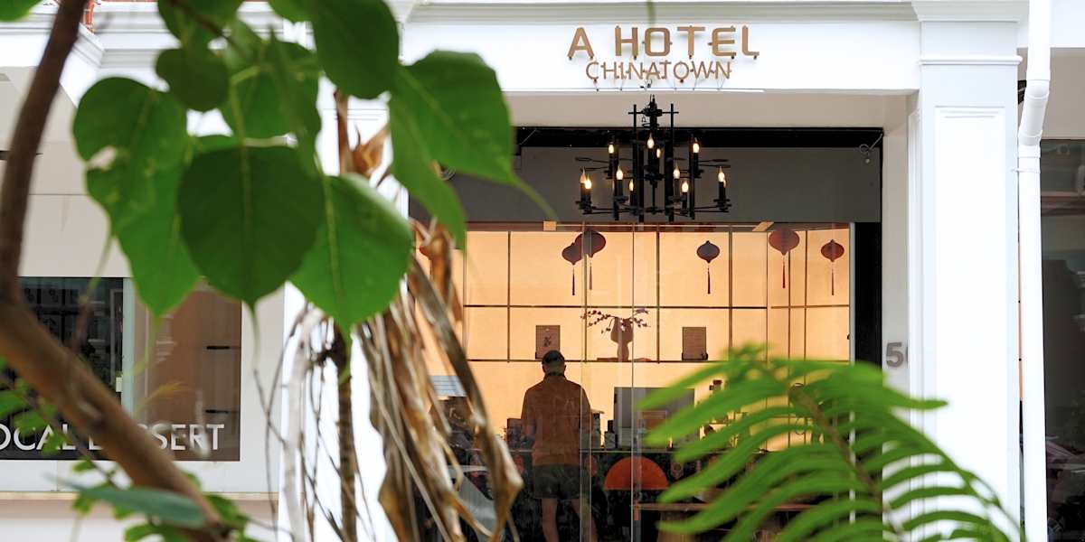A Hotel Chinatown