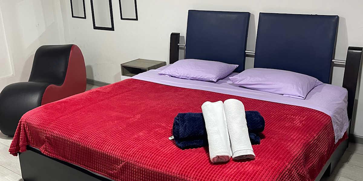 Hostel Titan Plaza