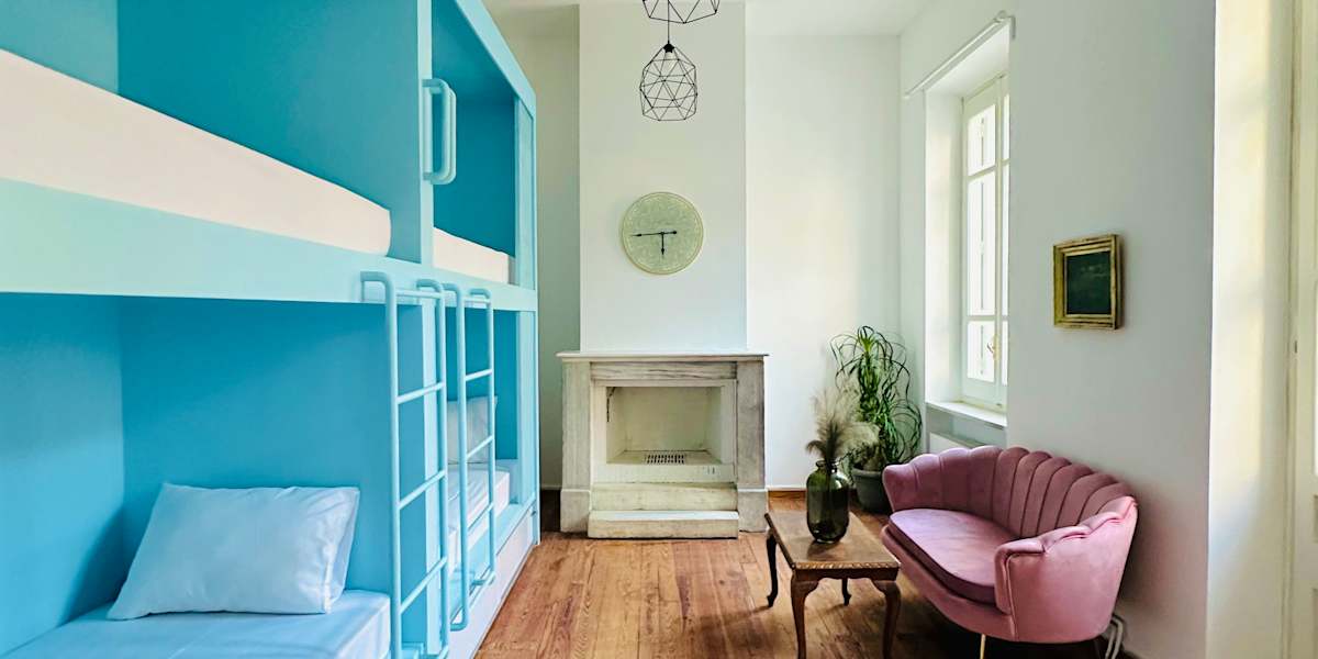 Pink Hostels