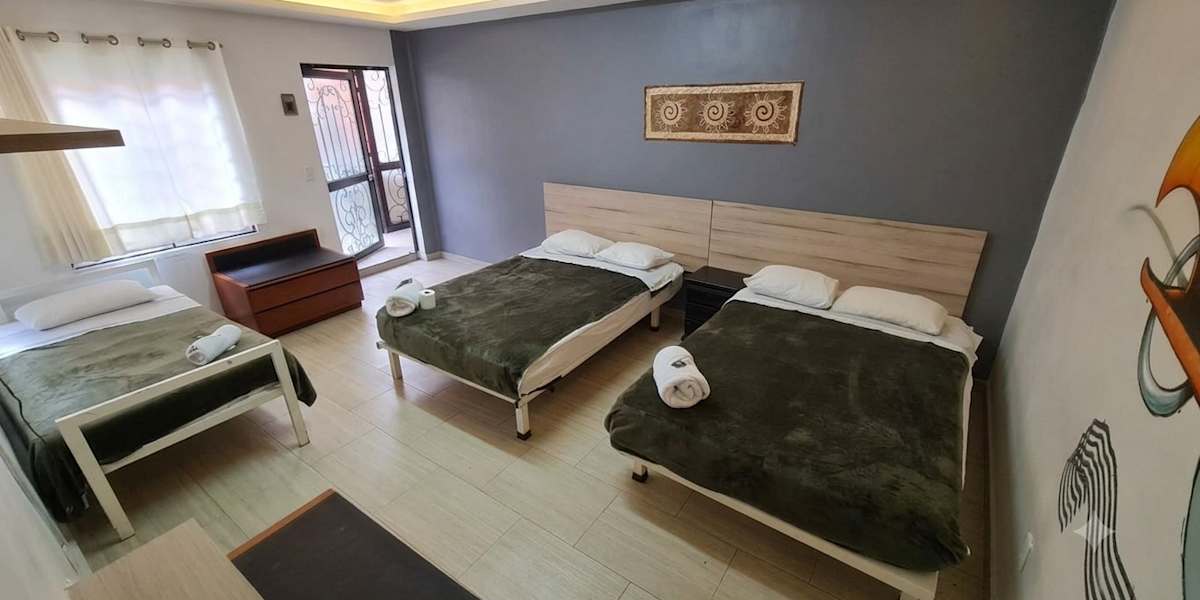 WHOST Hotel y Hostal