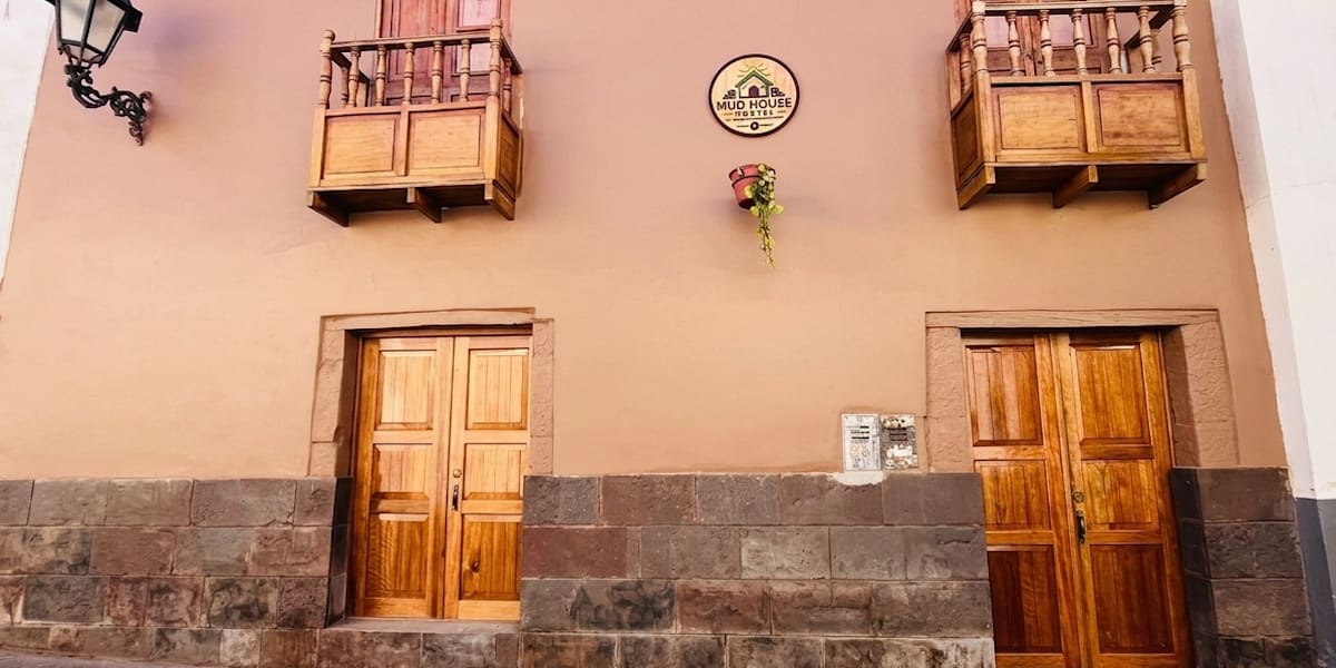 Mud House Hostel