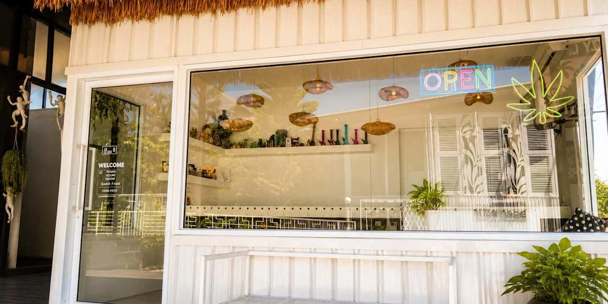 Smith & Appy Backpackers Hostel