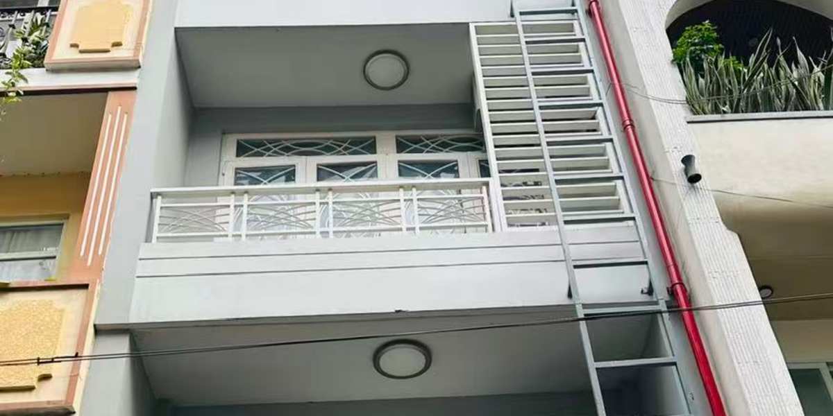 Lumi Living Hostel