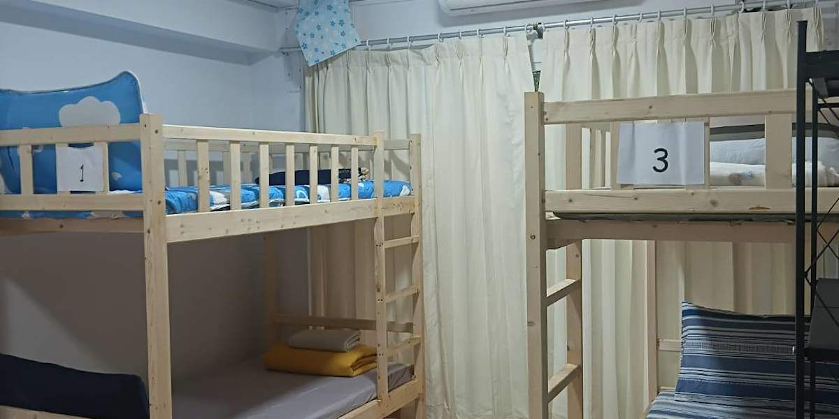 Middle Road Hostel