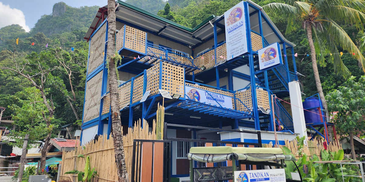 Tandikan Zands Hotel