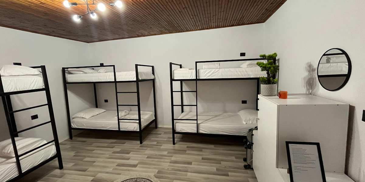 Hub 1001 Berat Hostel