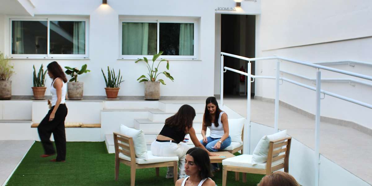 Lemon Tree Hostel