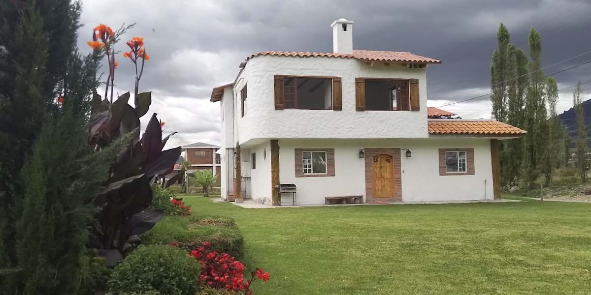 Otavalo House Inn