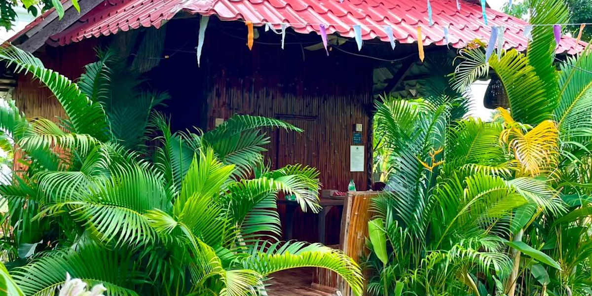 Savet Family Homestay & Tour