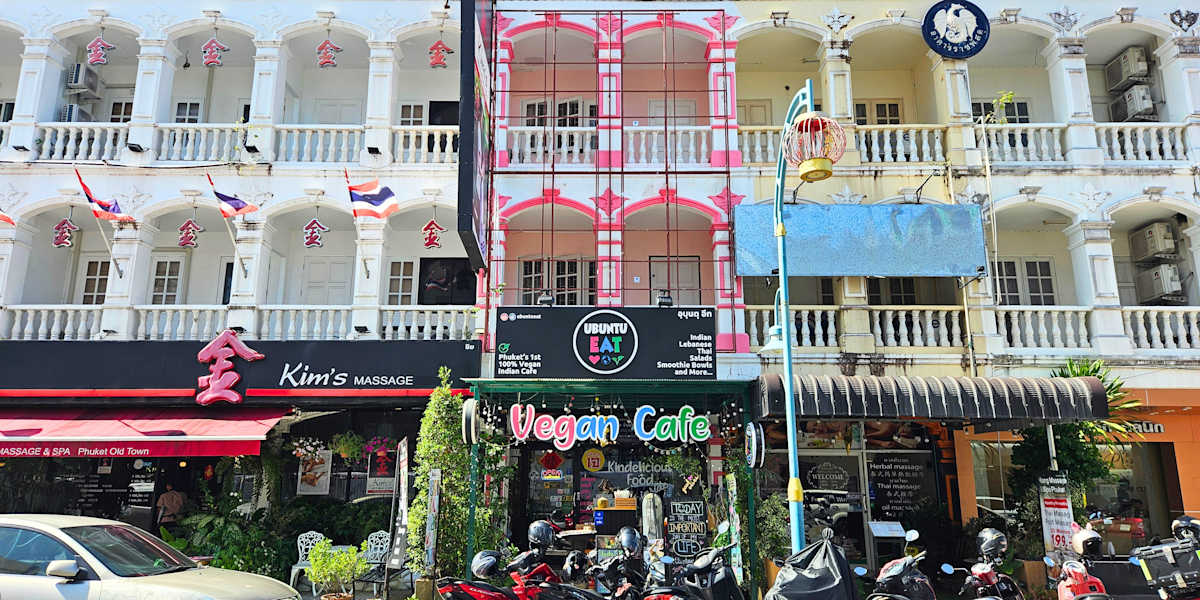 Ubuntu Live Boutique Hostel & Rooms