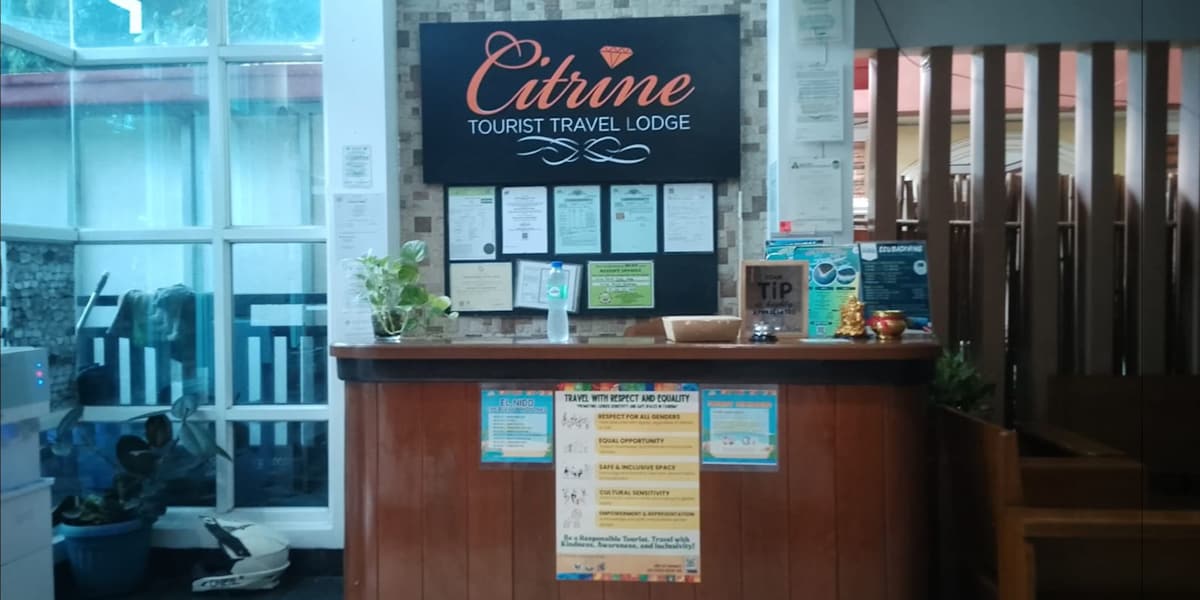 Citrine Tourist Travel Lodge