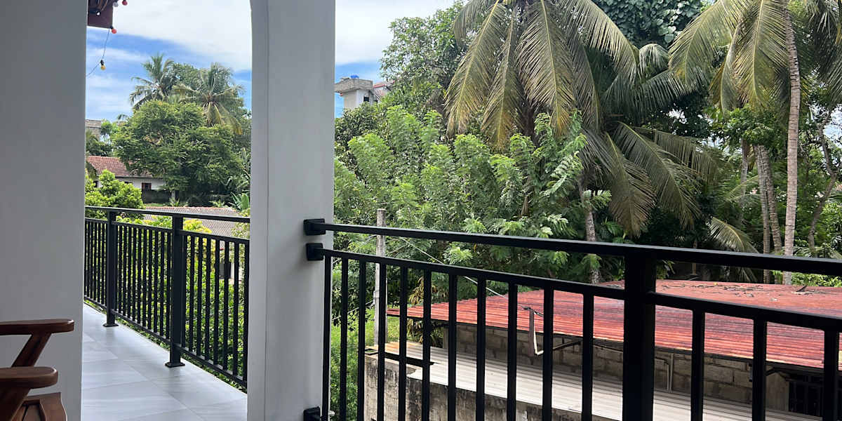 Dayaari Hostel