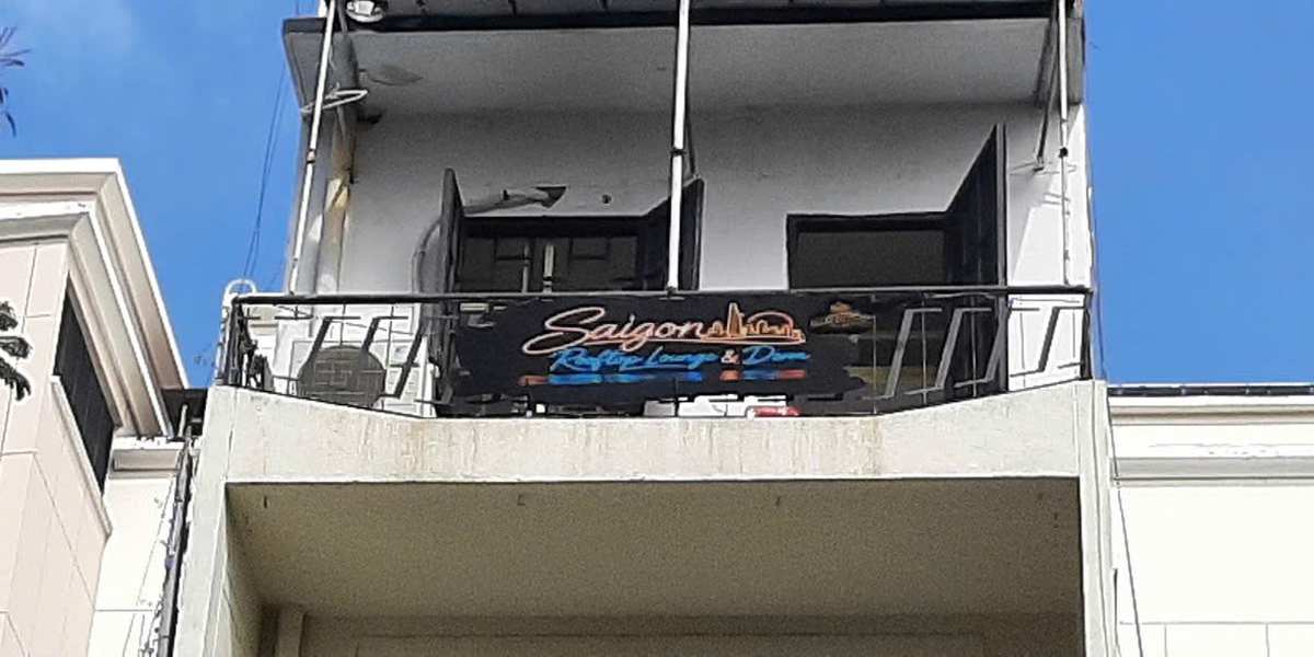 Saigon Rooftop Lounge  & Dorm, photo 1 of 5