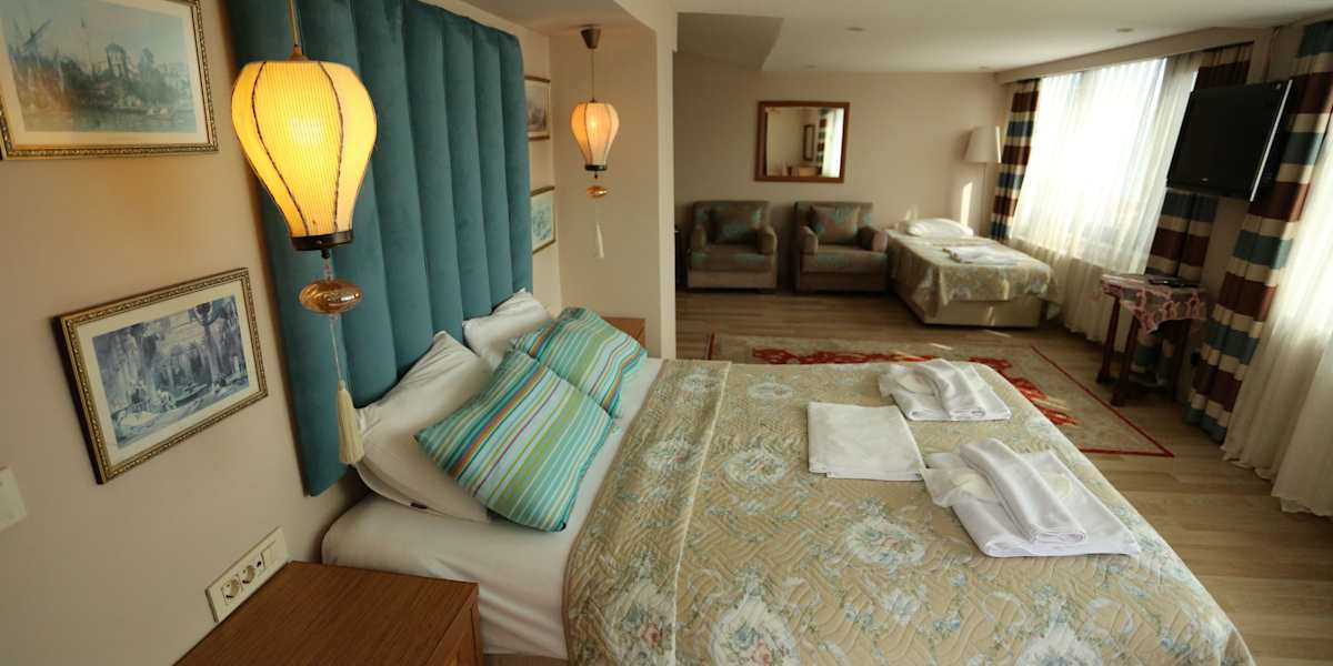 Tashkonak Studio Suites