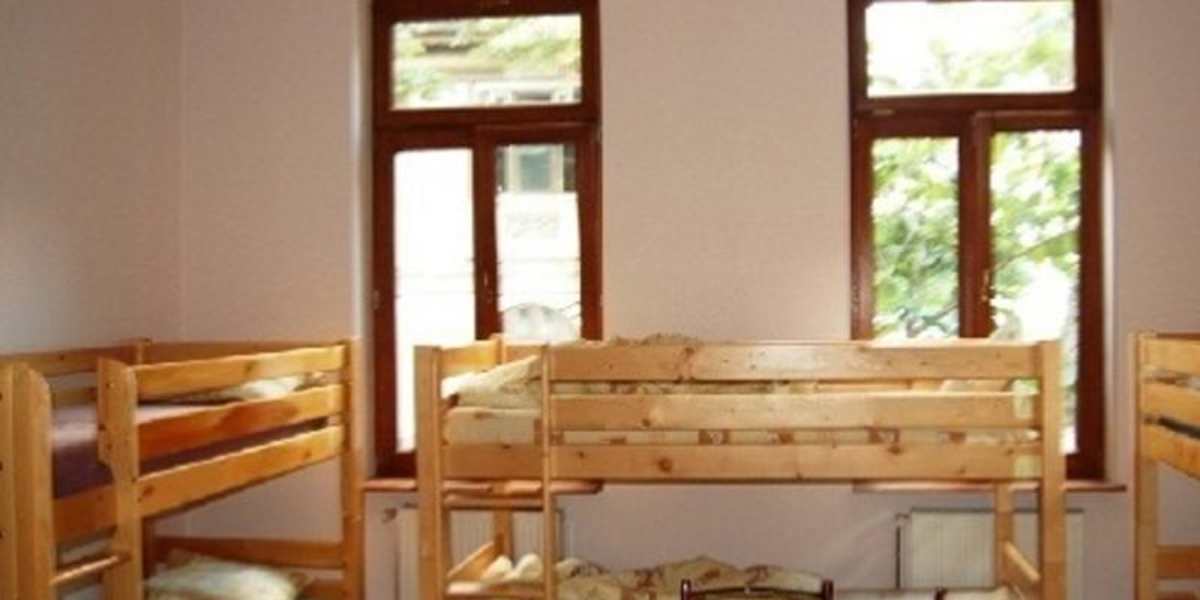 Alex Villa Hostel