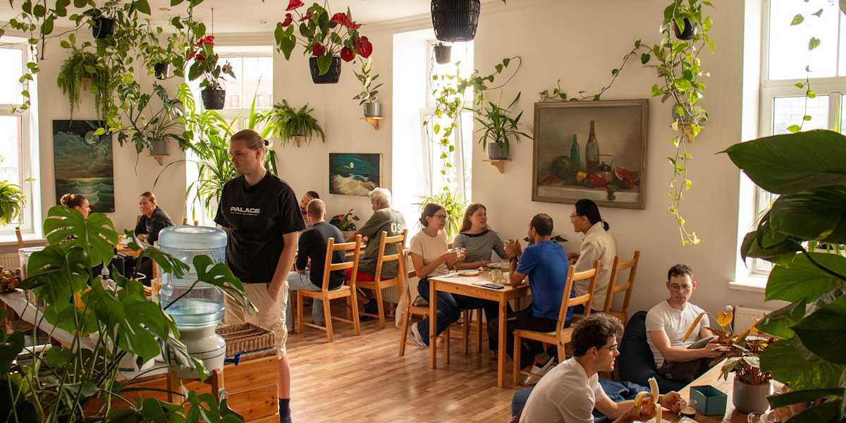 Cinnamon Sally Backpackers Hostel