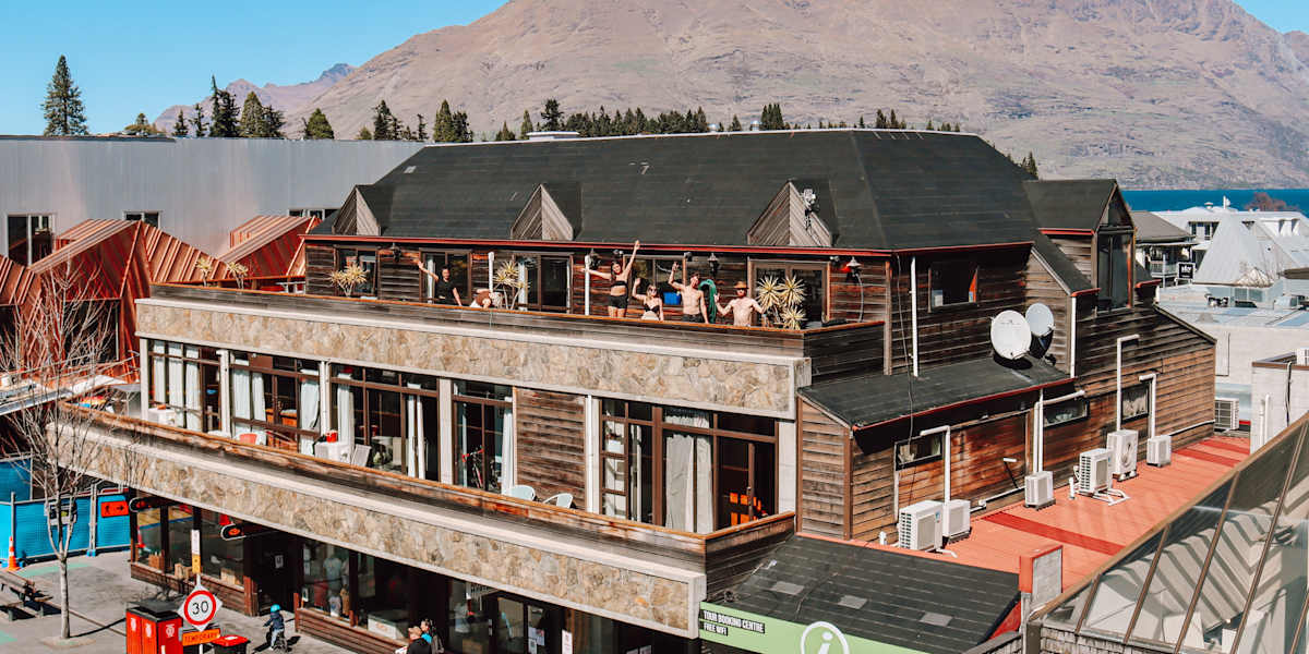 Adventure Queenstown Hostel