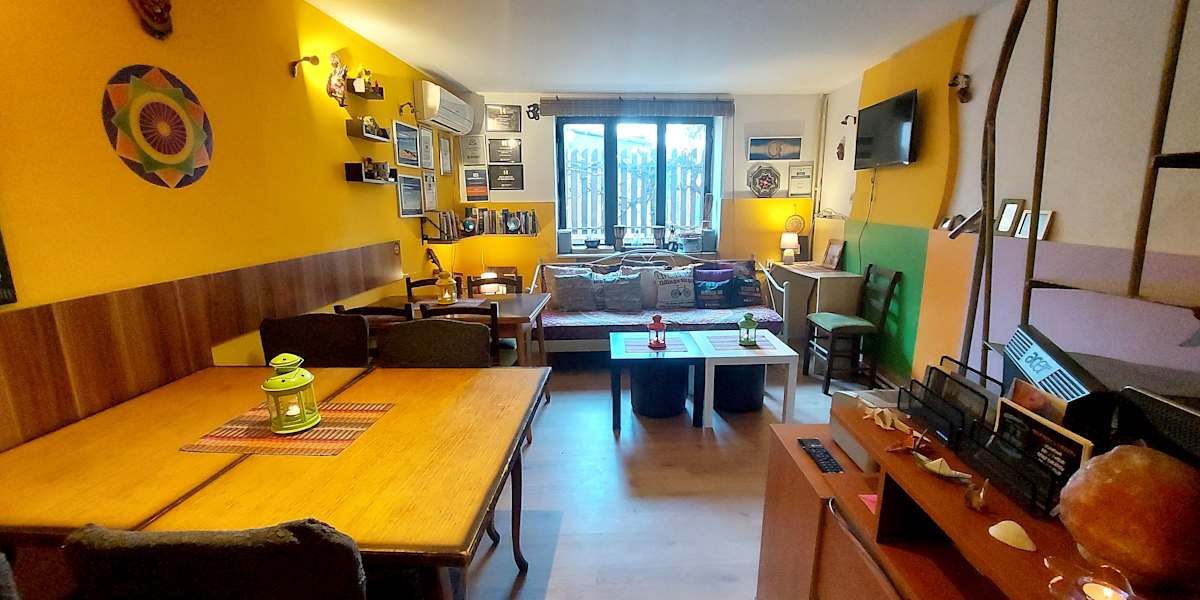 Shanti-Hostel