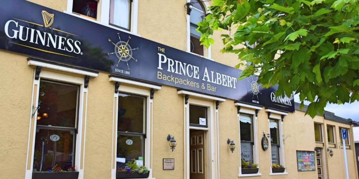 Prince Albert Backpackers