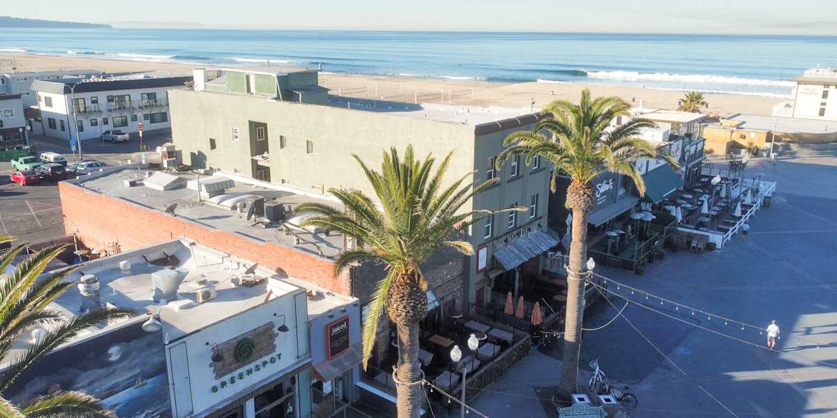 ITH Hermosa Beach Surf Hostel LAX