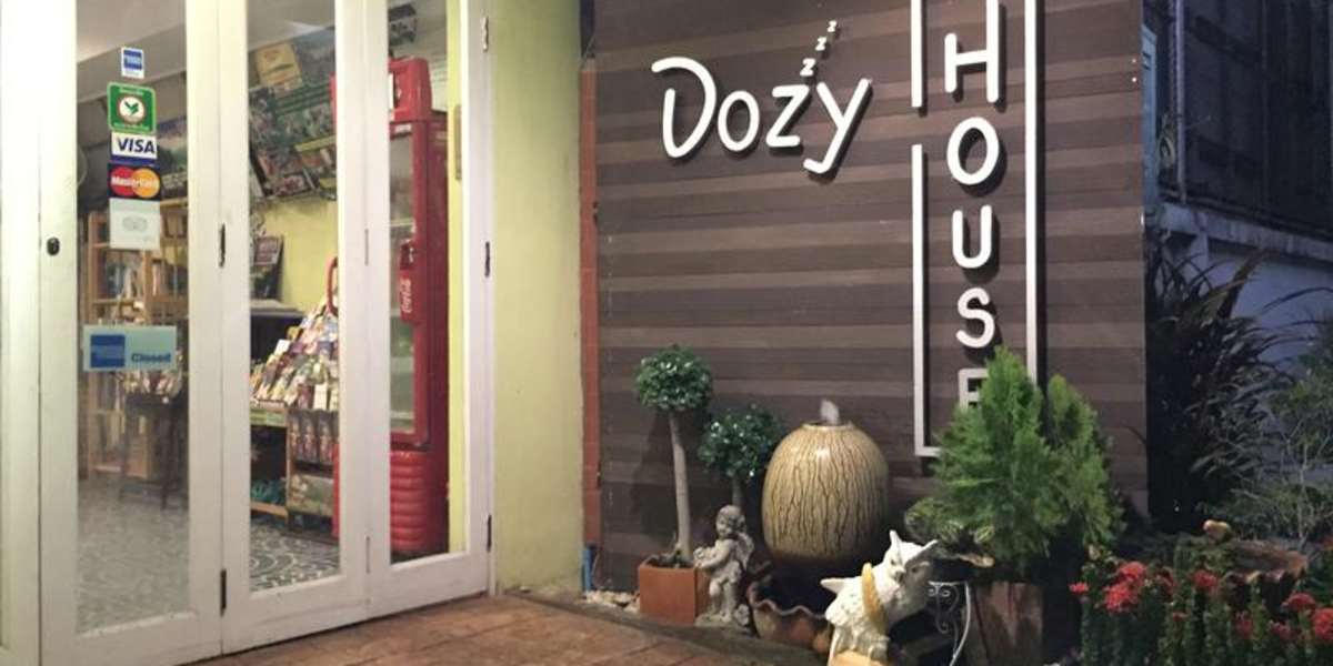 Dozy Lamoon House