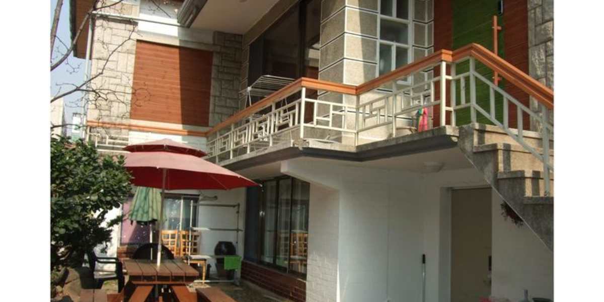 Hongdae Birdsnest Hostel