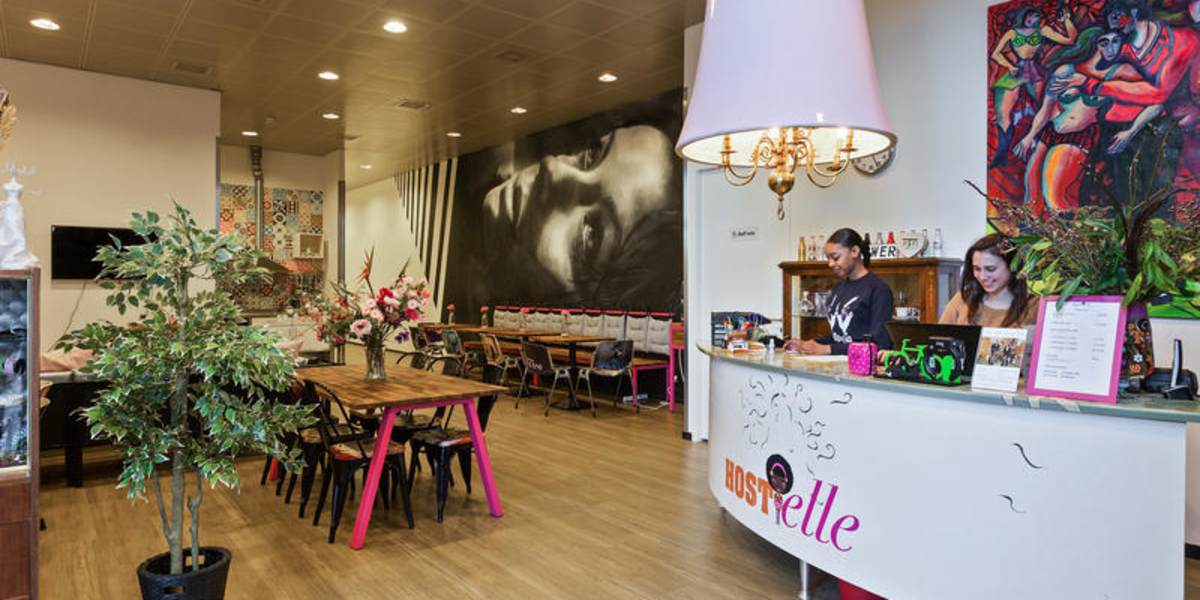Hostelle - Women Only Hostel