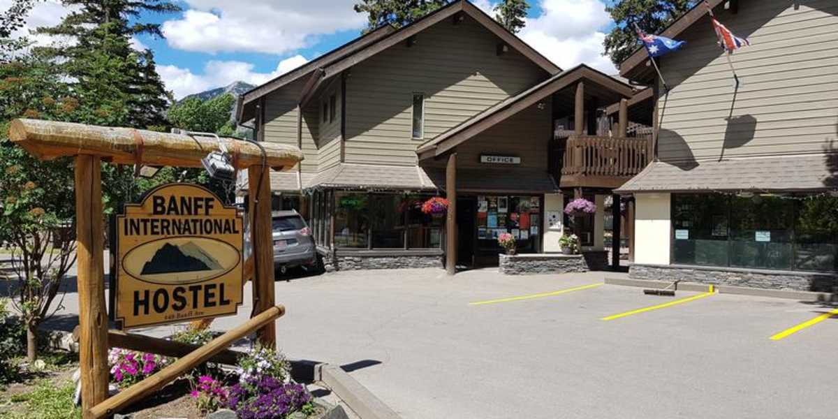 Banff International Hostel