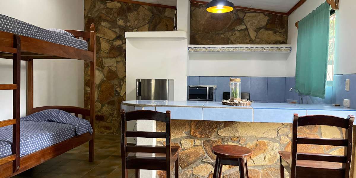 Hostel Sunset Villas