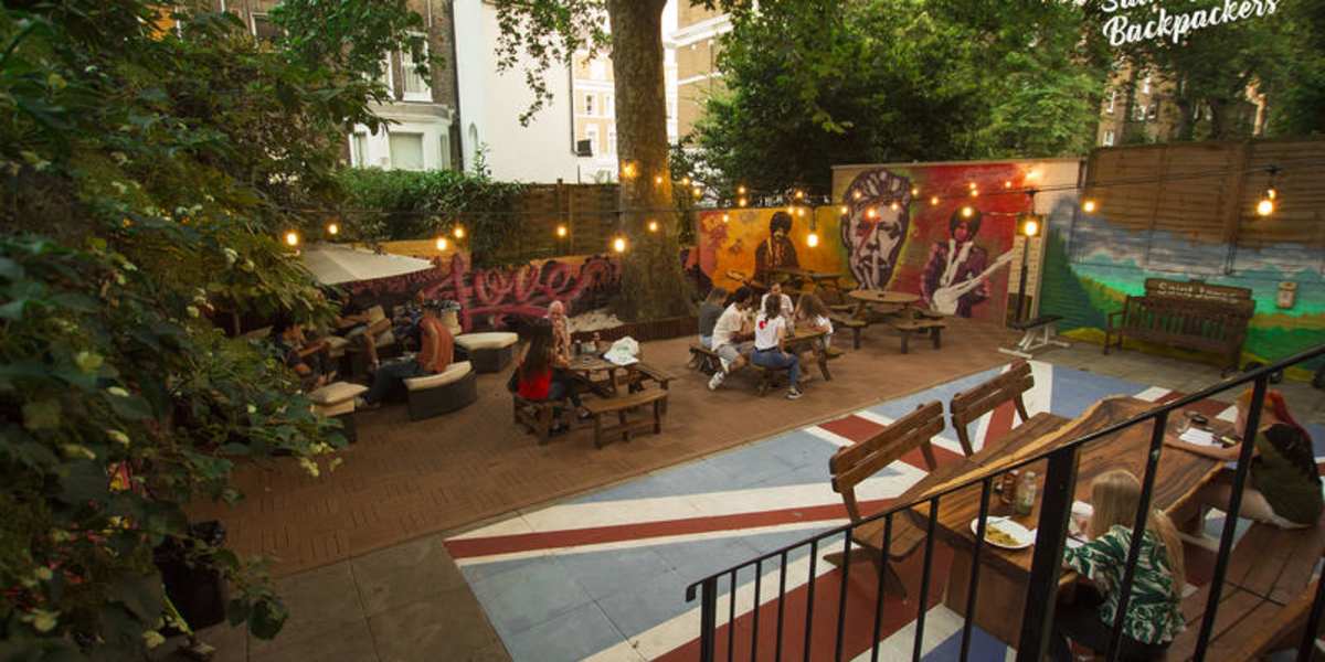 Saint James Backpackers