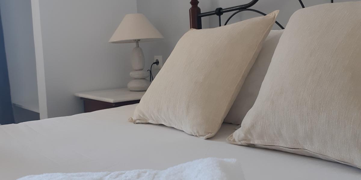Emmanouela Studios & Villas