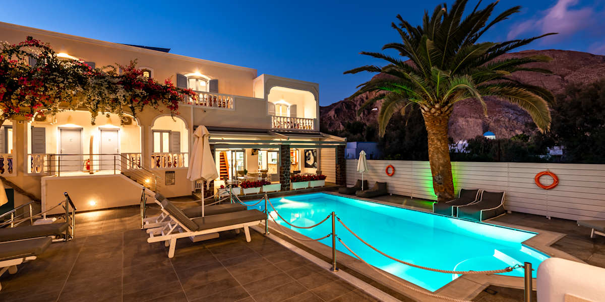 Stelios Place at Perissa Beach