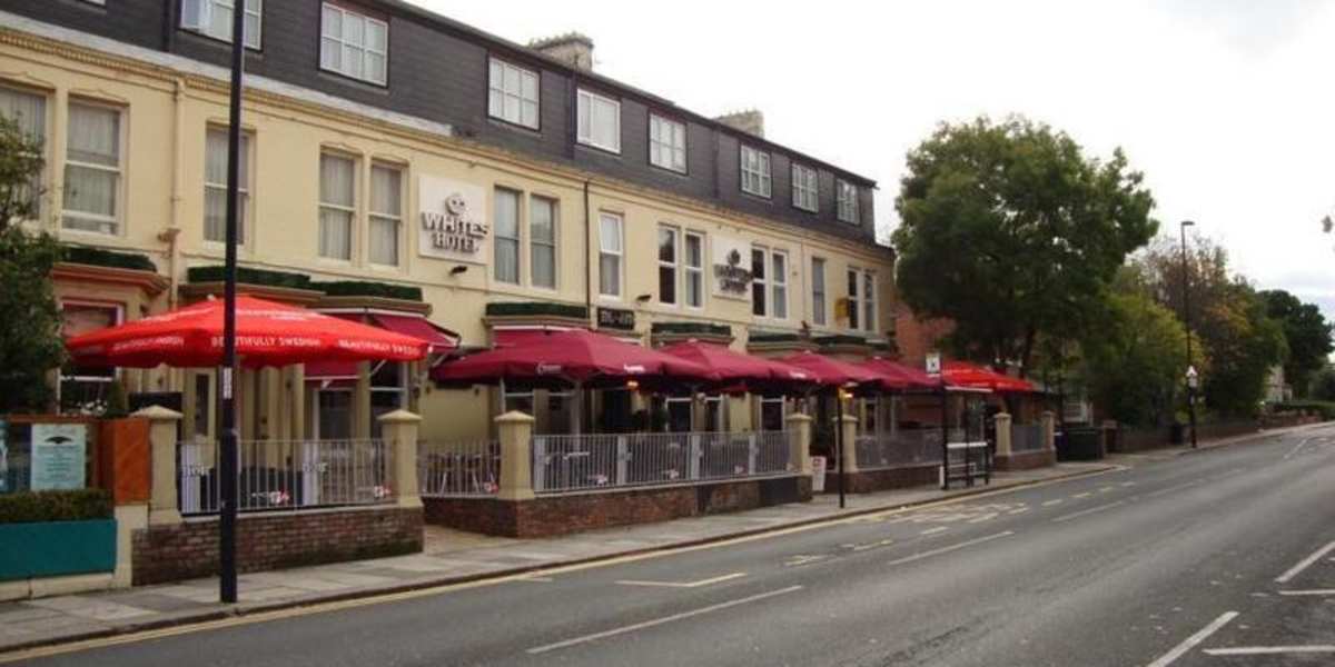 Whites Hotel Newcastle