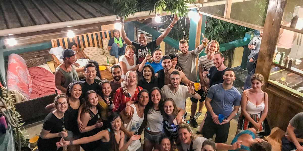 Bella's Backpackers