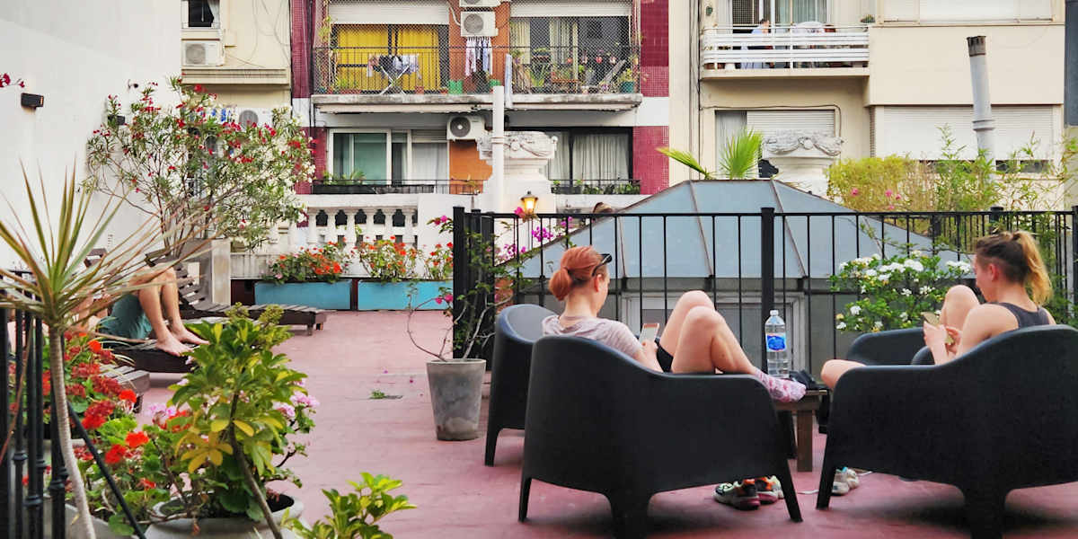 Voyage Recoleta Hostel
