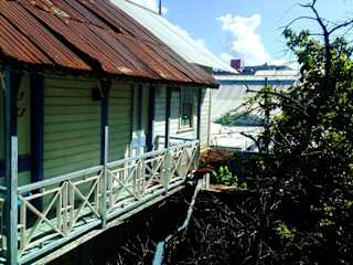 Photos of Peter Pearl's Guest House