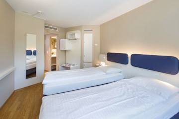 Photos of Hotel Welcome Inn