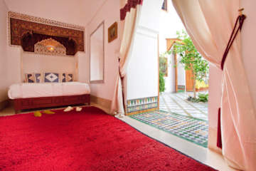 Photos of RIAD ZINEB