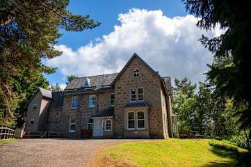 Photos of Braemar Youth Hostel