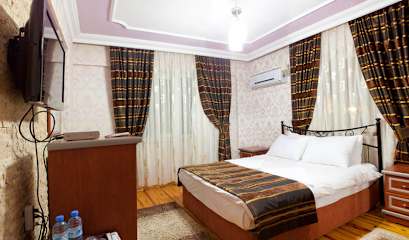 Photos of Melrose Hotel