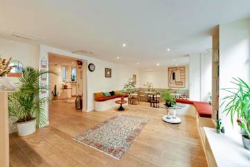 Photos of Louisa Hotel