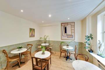 Photos of Louisa Hotel