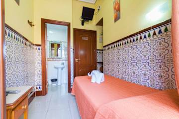 Photos of Hostal Florida