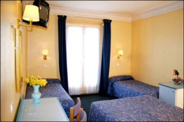 Photos of Avenir Hotel